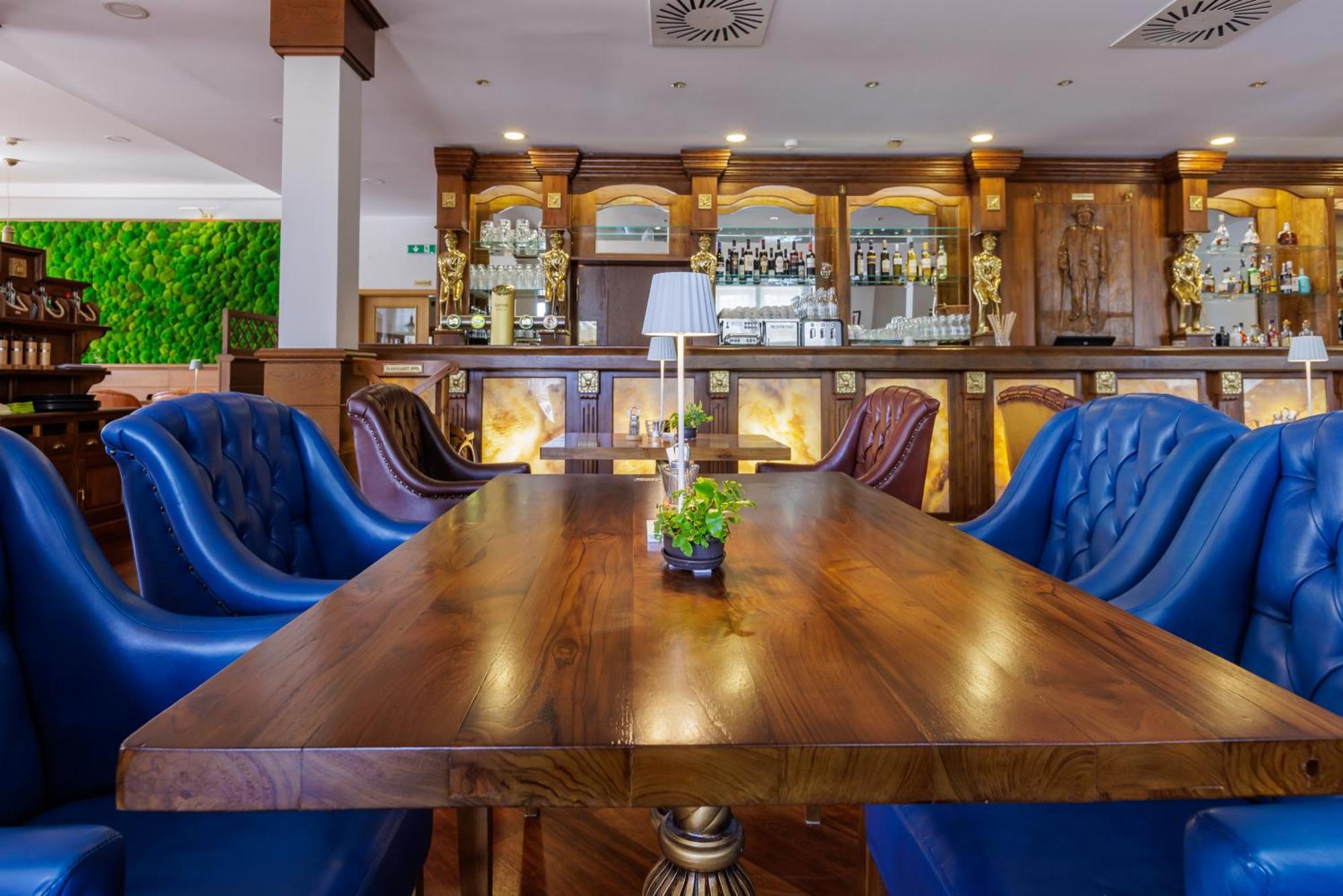 Darovansky Dvur - Wellness & Golf Hotel Břasy Kültér fotó